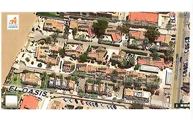 Urbanización El Oasis, 20 Villas en 1ª Línea Playa